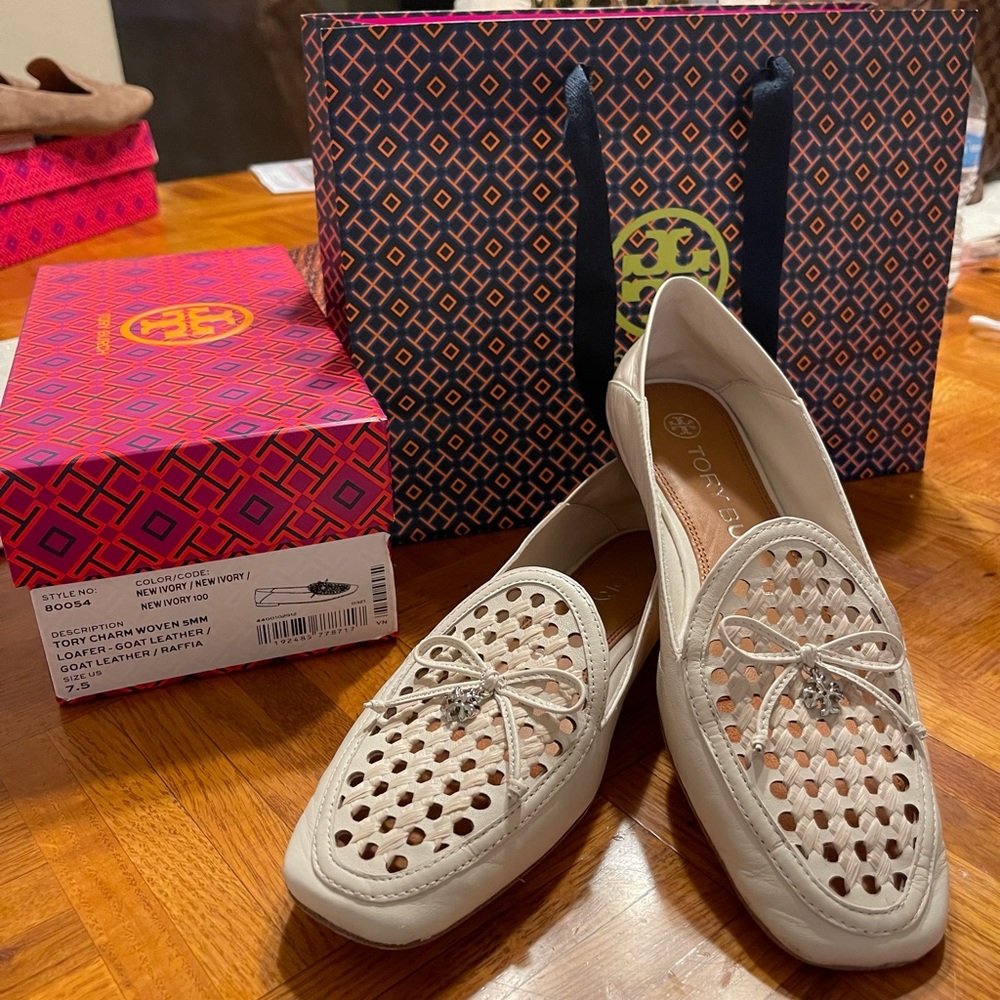 🌺🌺🌺Authentic Tory Burch Loafers